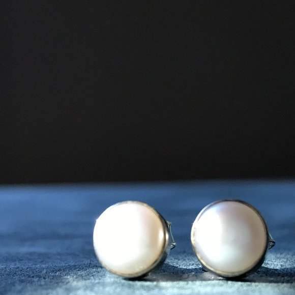 Genuine Pearl Studs - Picture 2 of 3